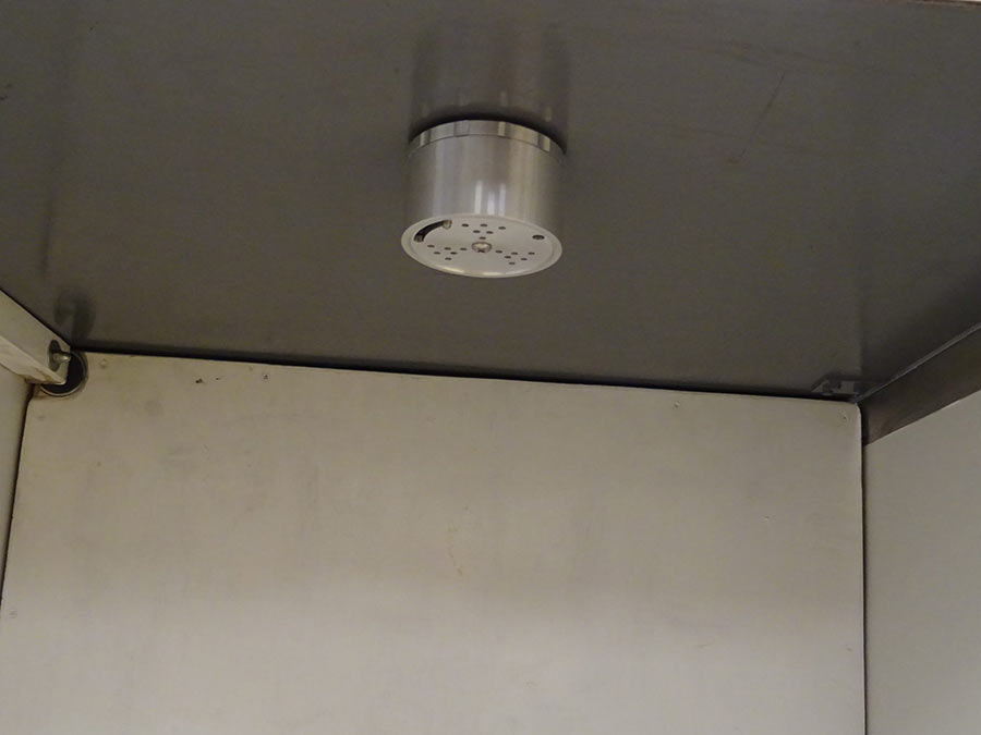 Magnetic-Hanging-Kit-4